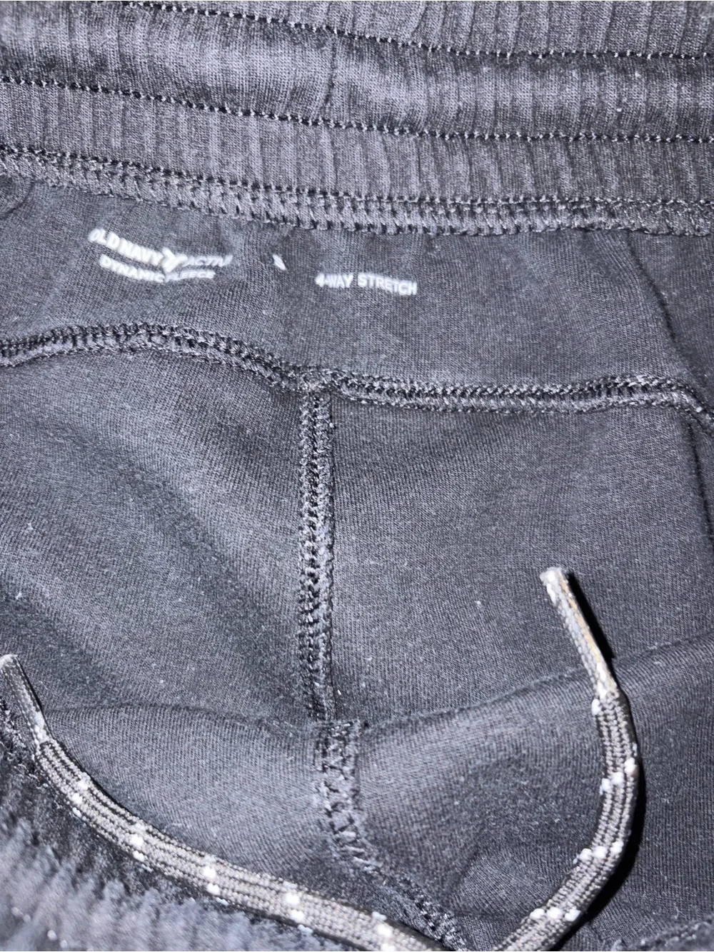 Old Navy Men's Black Athletic Shorts with Zip Pockets